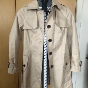 Cute Trench coat possibly for spring/fall!
